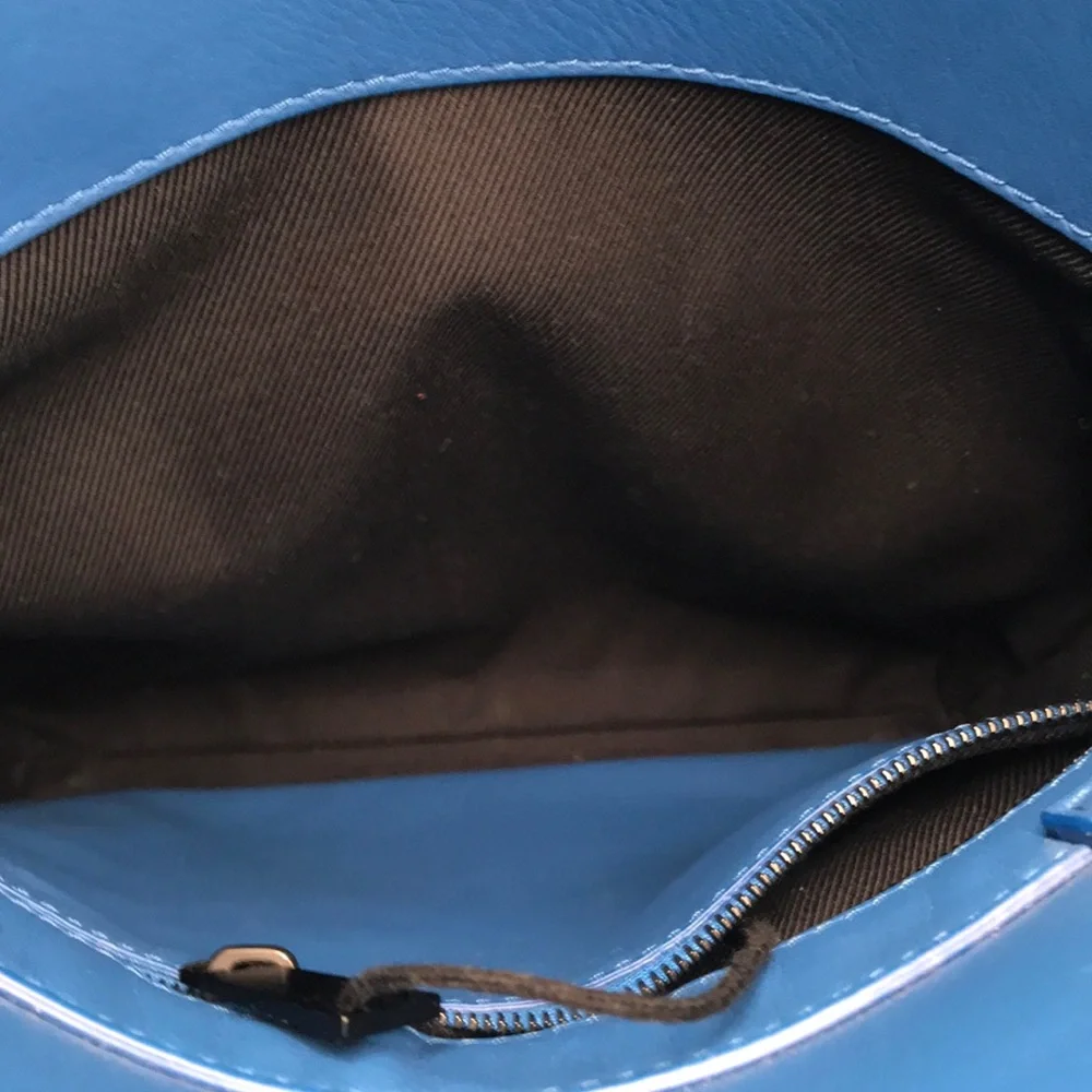 Pre love - Bottega Veneta Blue Leather Crossbody Bag